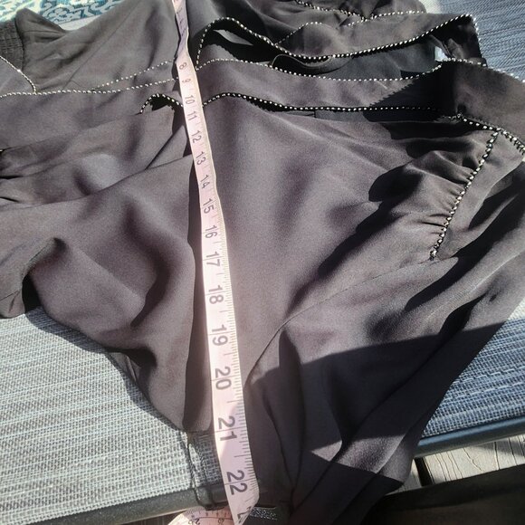 Beaded Smocked Blouson Dress, size M, NWT - Picture 10 of 11